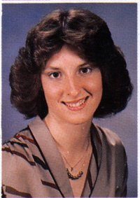 MARY RICHARDS 